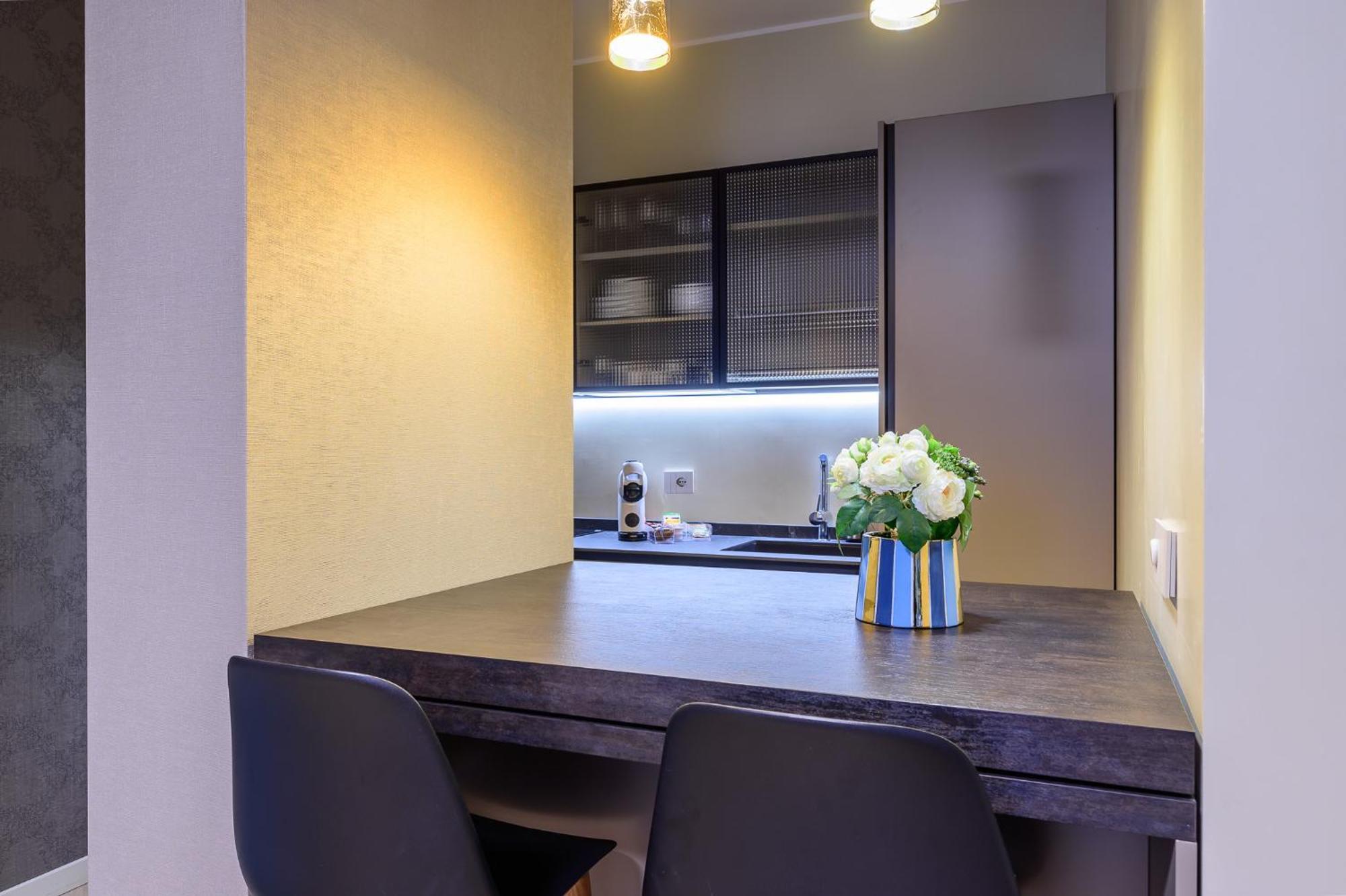 Trastevere Boutique With Gym And Steam Shower Рим Екстериор снимка
