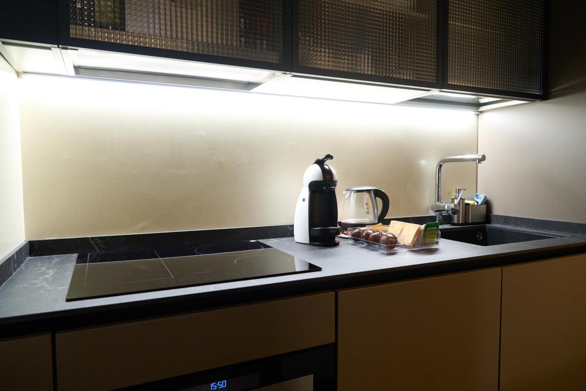 Trastevere Boutique With Gym And Steam Shower Рим Екстериор снимка