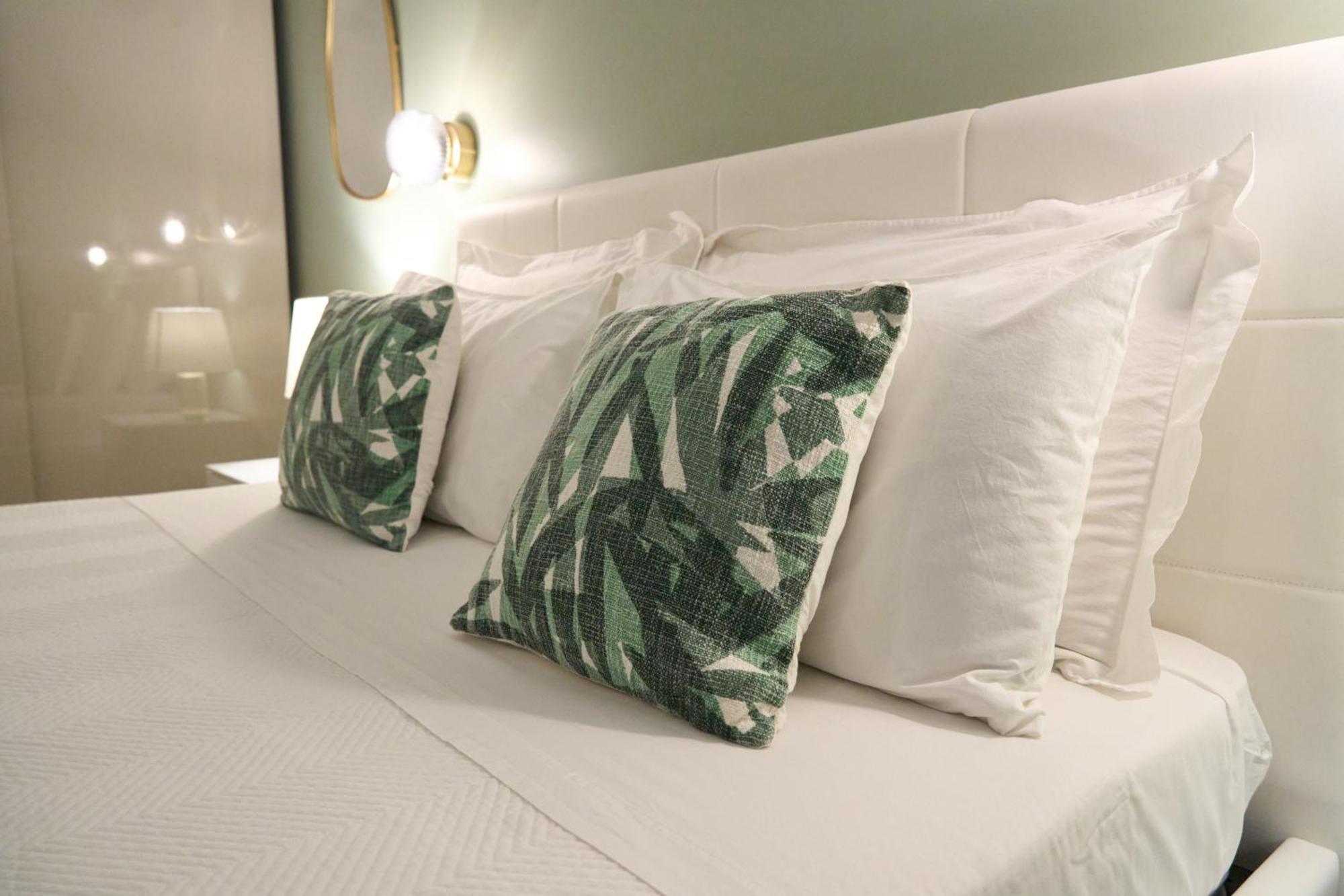 Trastevere Boutique With Gym And Steam Shower Рим Екстериор снимка